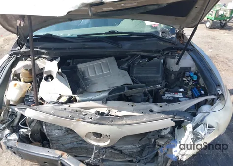 2007 Toyota Camry Xle V6 z USA, uszkodzony, nr VIN 4T1BK46K47U010547